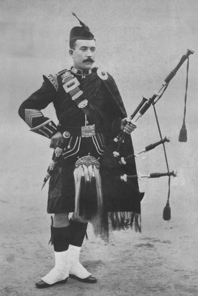 A pipe major of the Argyll and Sutherland Highlanders