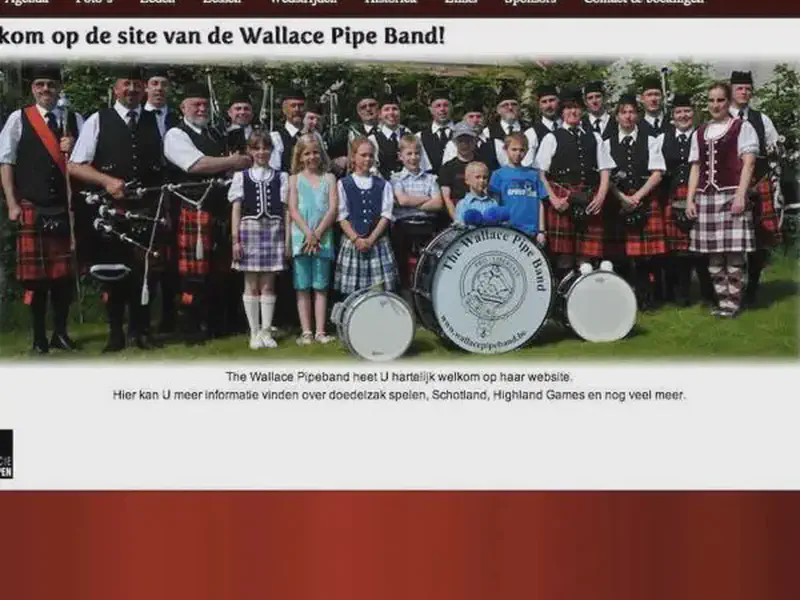 the wallace pipeband