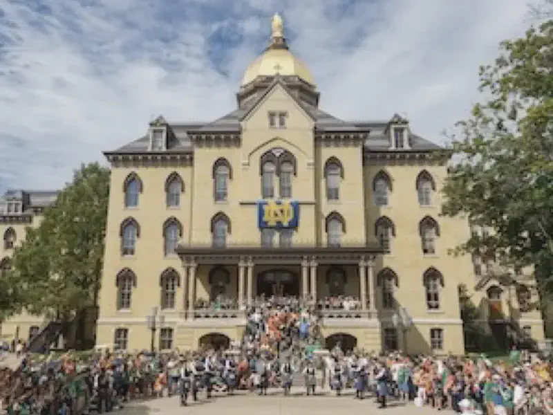 notre dame bagpipe band