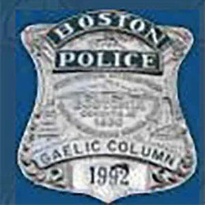 boston police gaelic column of pipes and drums