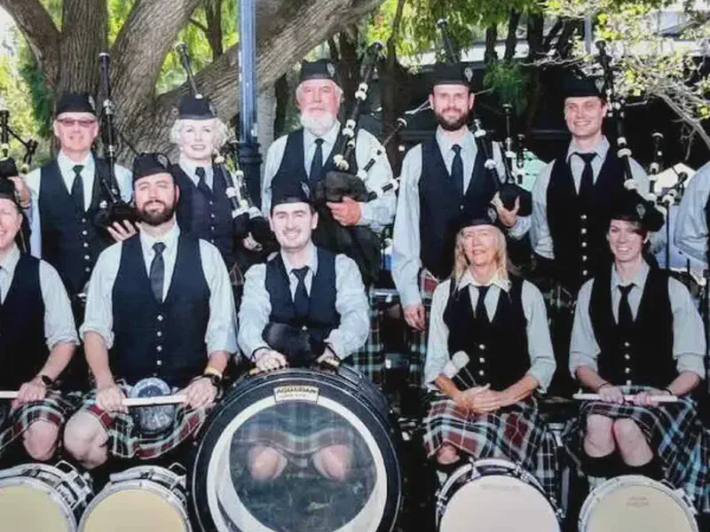 pacific coast highlanders pipe band
