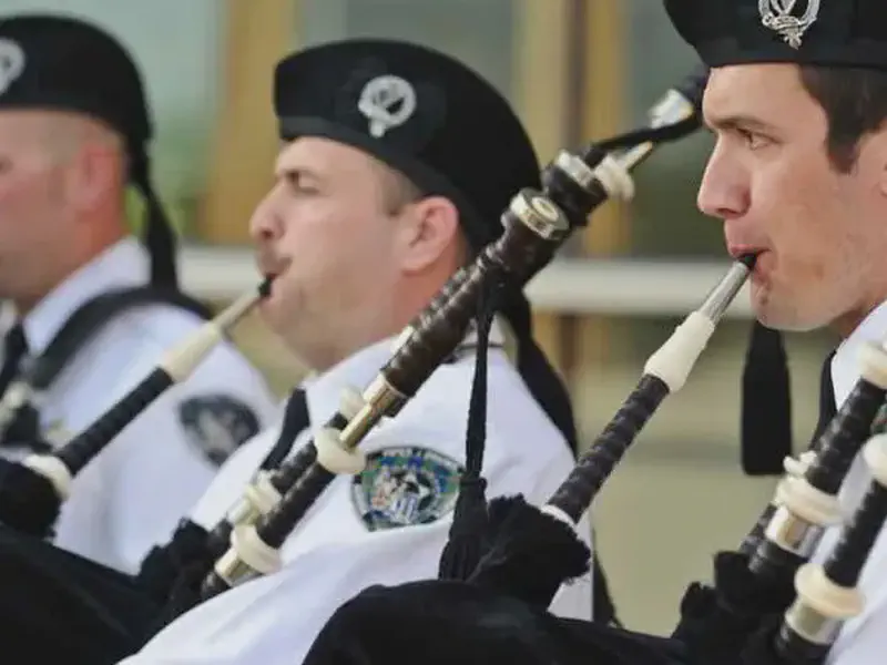aurora police department pipes and drums
