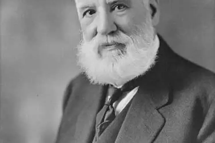 Alexander Graham Bell, died in Nova Scotia